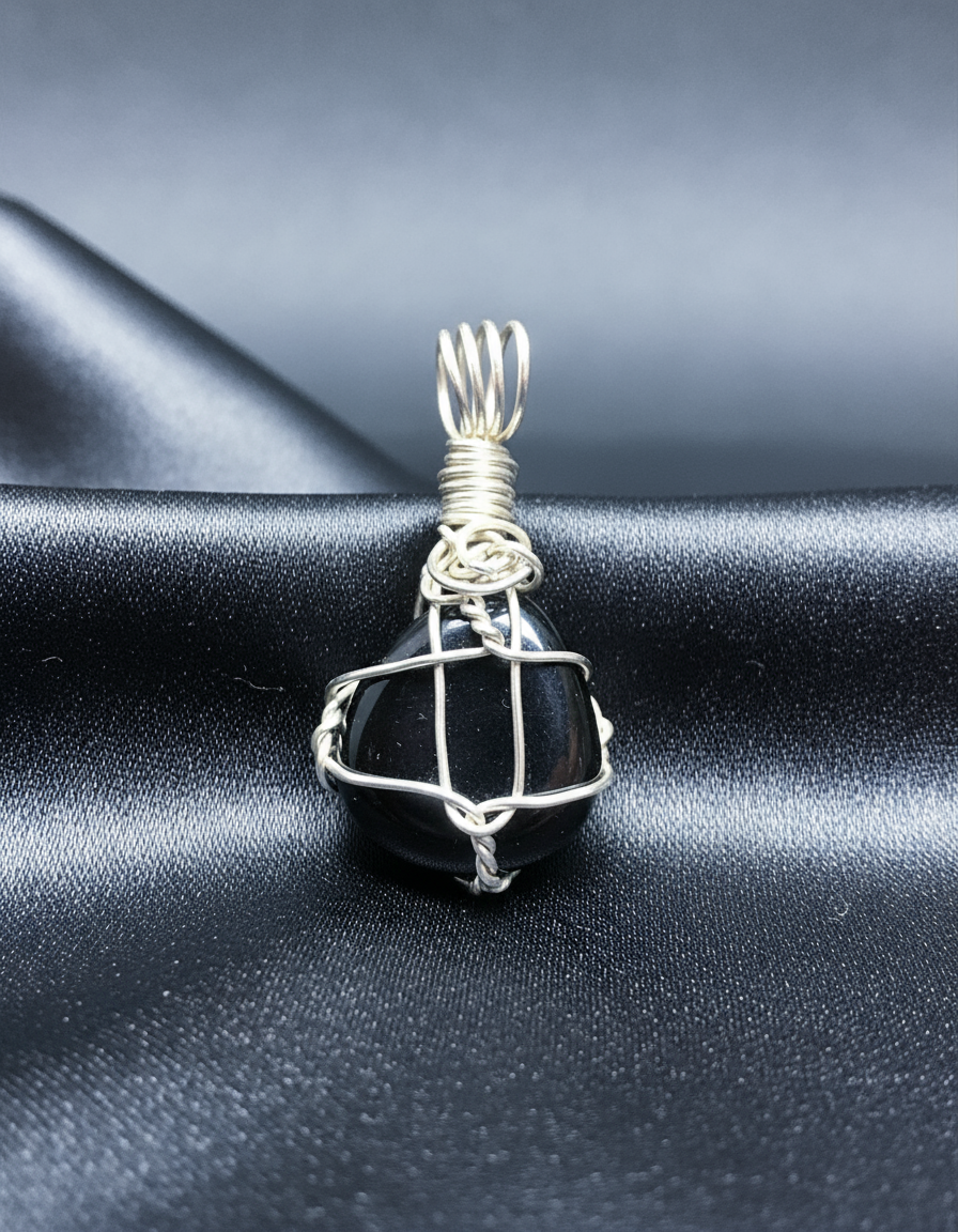 Black Onyx Pendant - Silver Grey