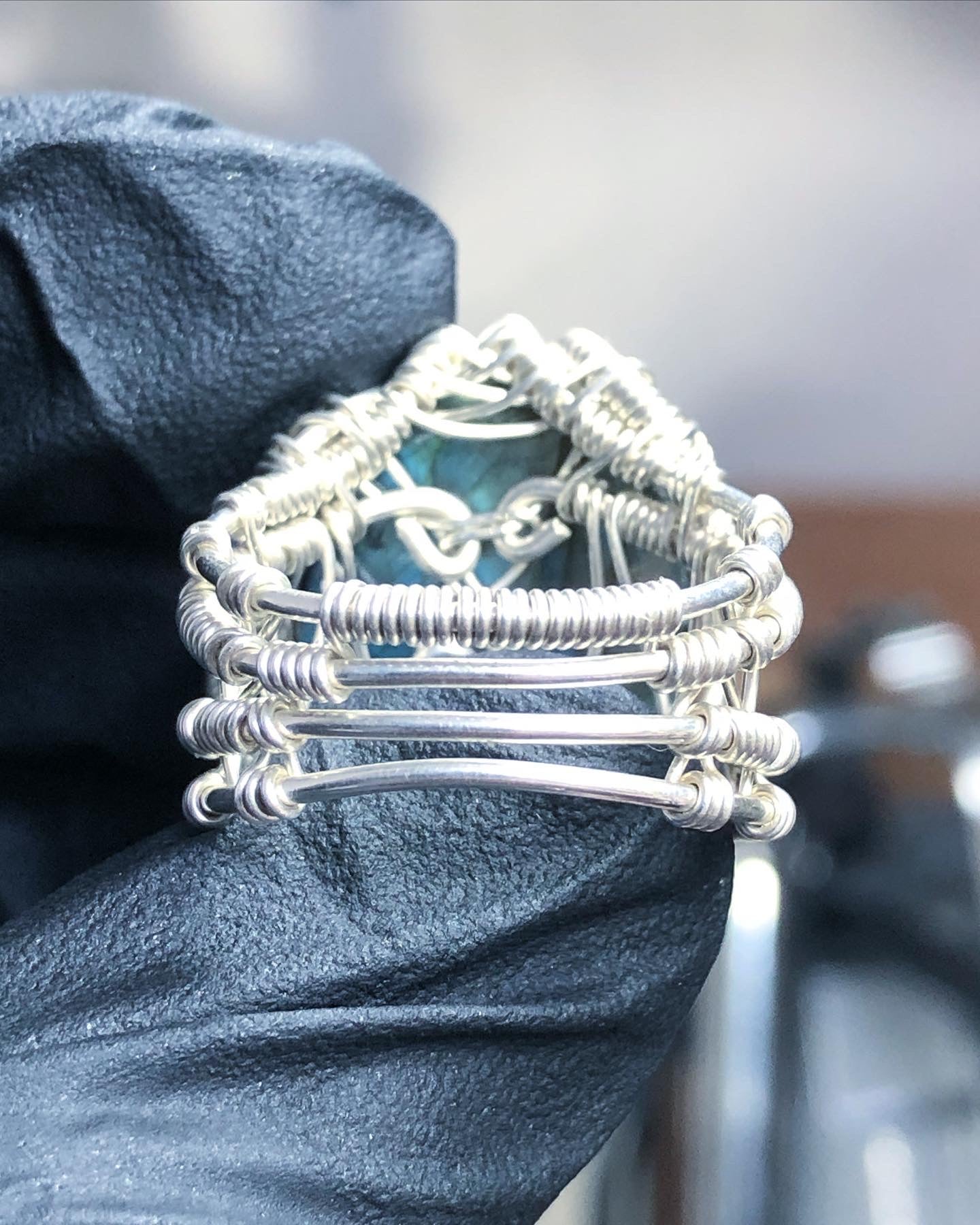 Labradorite Sterling Silver Ring - Dragon Style - Premium