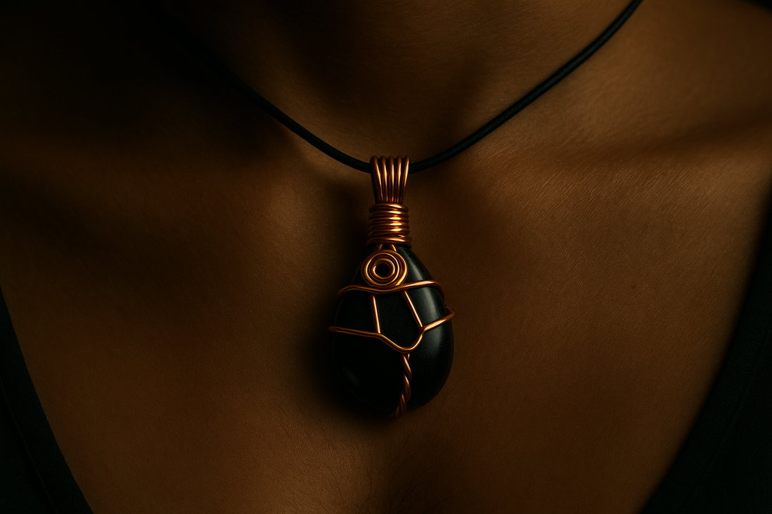 Man - perfect pendant detail and hang