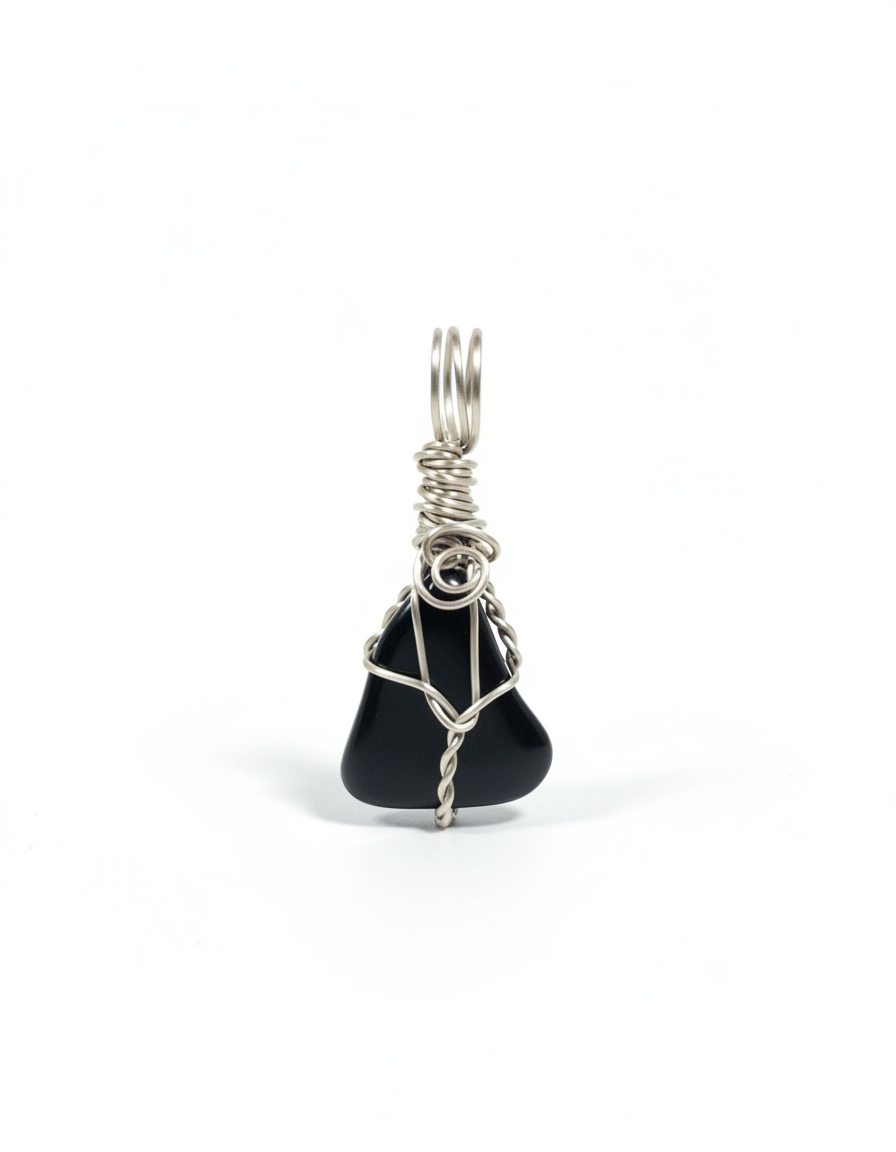 Mini pendant on white table
