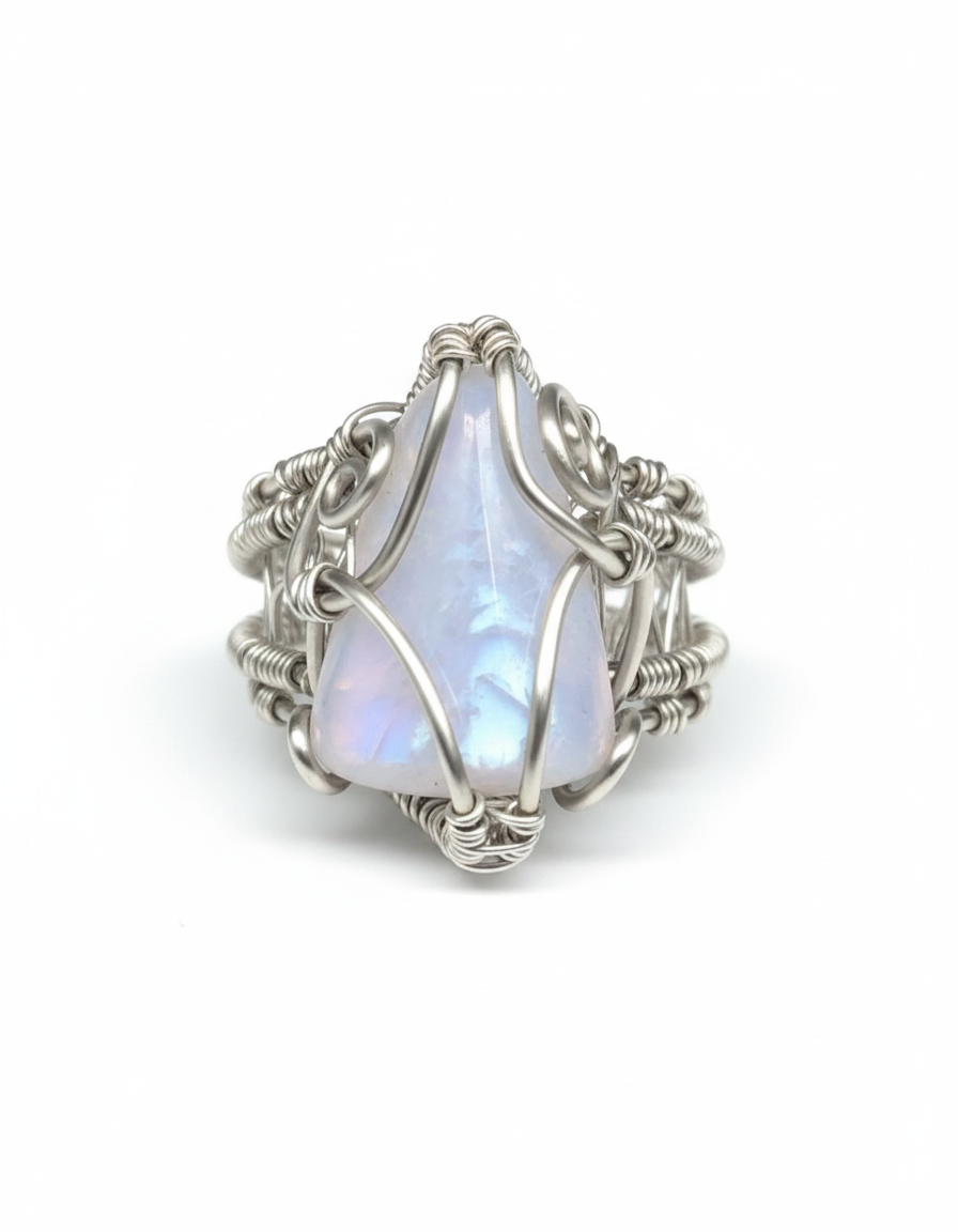 Professional ring photo with white lighting