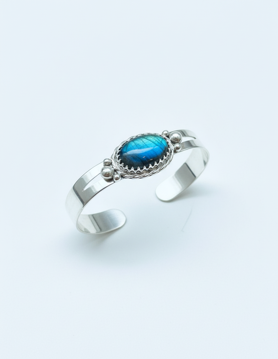 Professional standalone product photo with smaller bracelet proportions