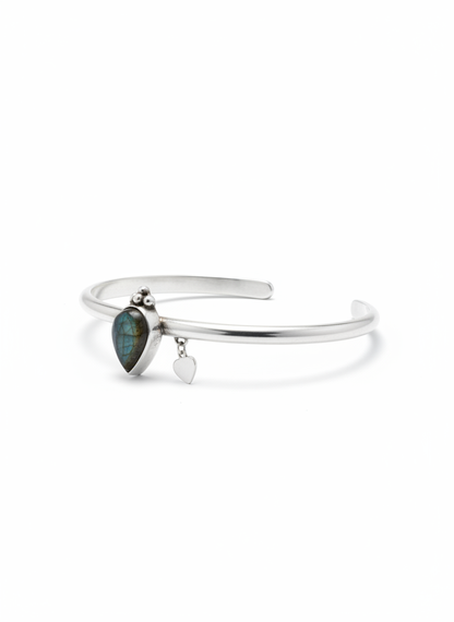 Side profile view showing open bangle design