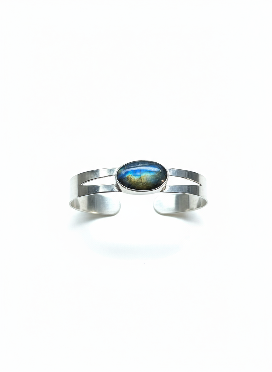 Studio product image of bracelet