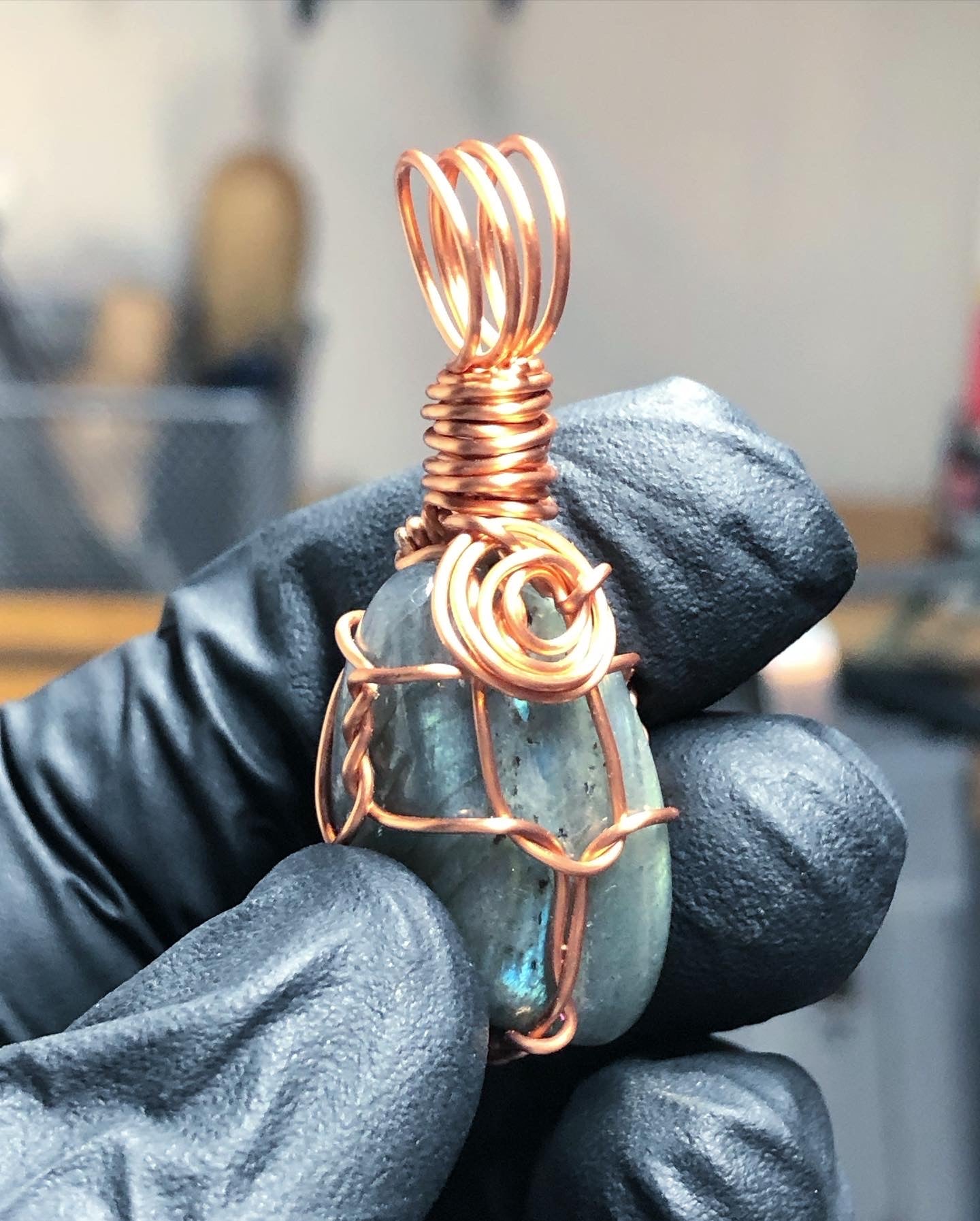 Labradorite Tumble Copper Pendant - Mini Range - Premium